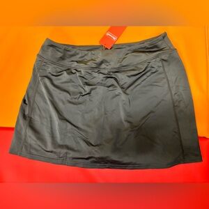 BlevonH Black Athletic Skort Size XL NEW with‎ Tags